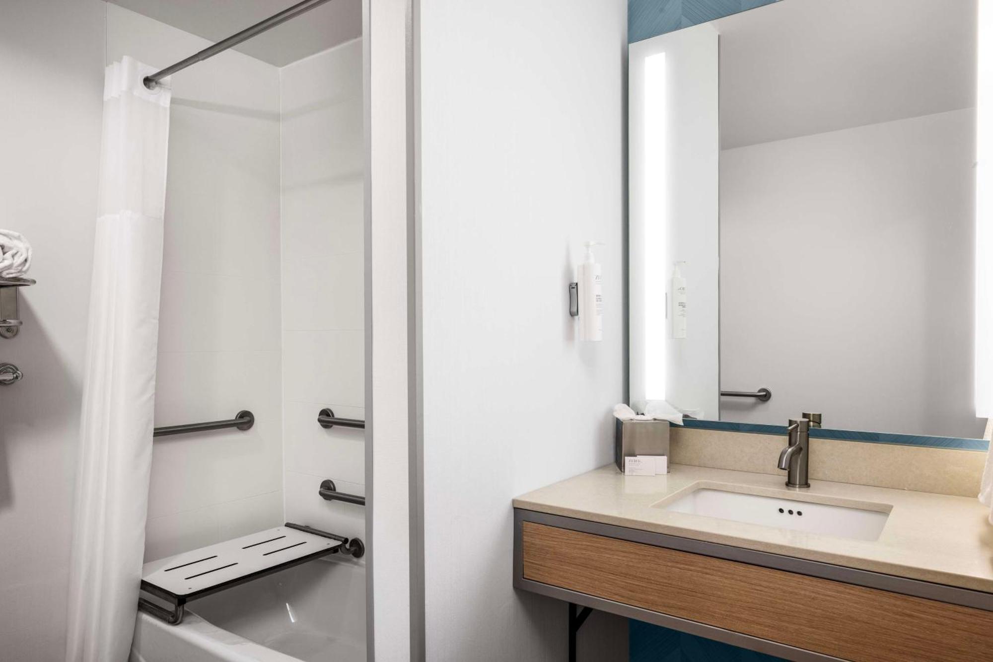 Hilton Garden Inn West Palm Beach Airport Ngoại thất bức ảnh